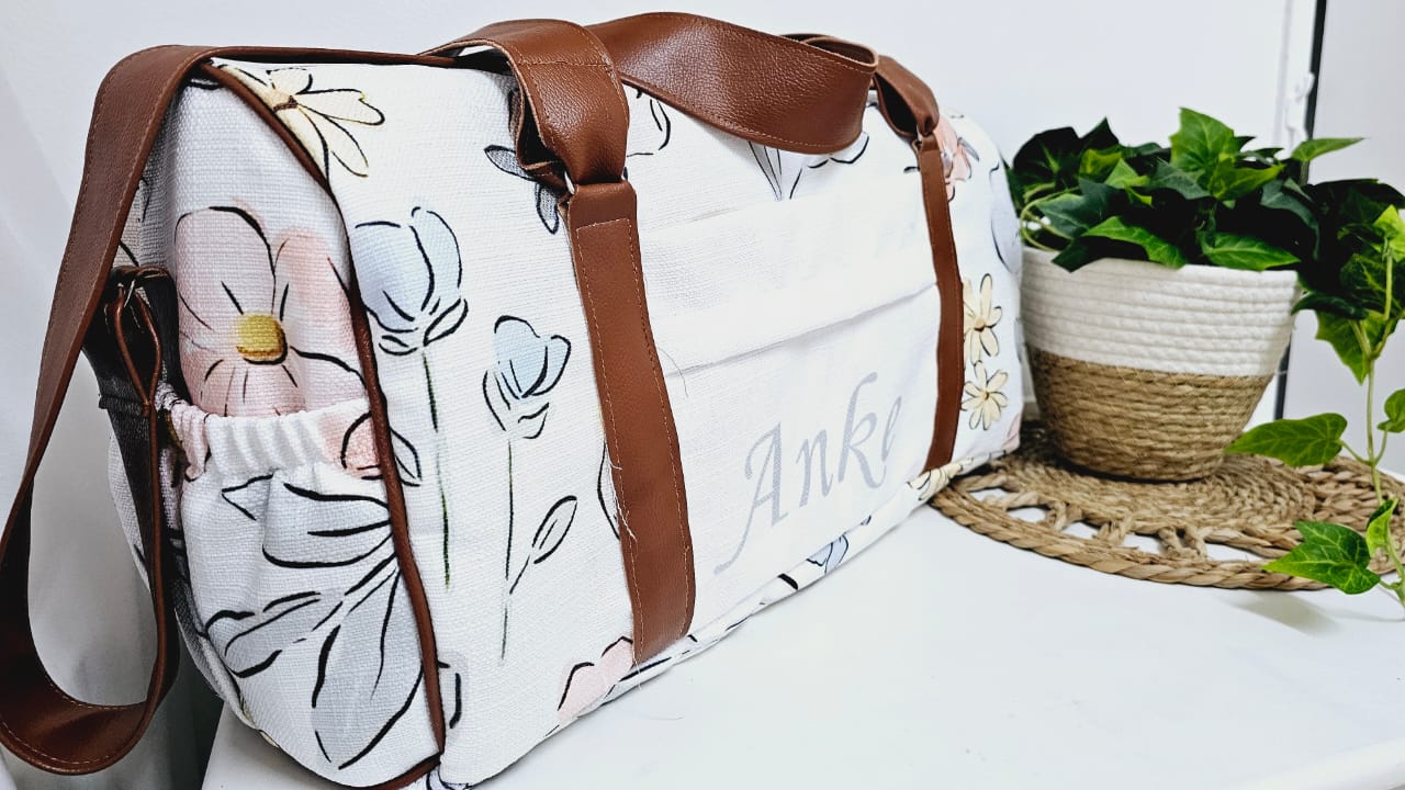 Subtle Blooms Collection Hospital Bag image 5