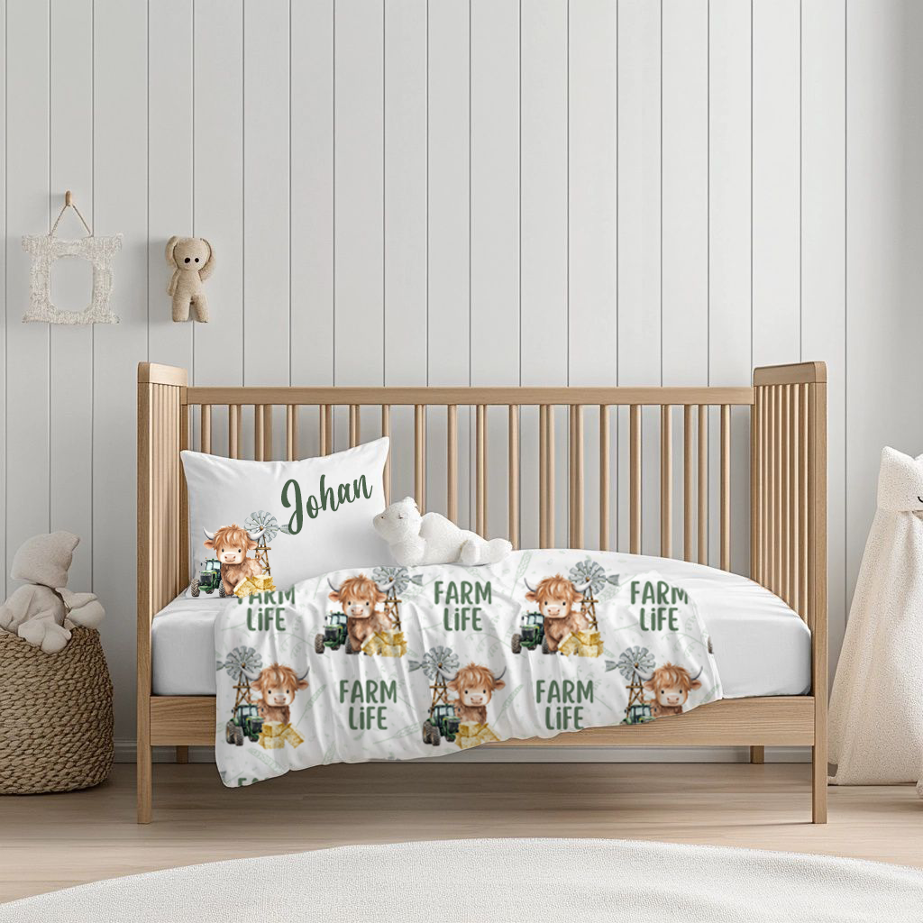 Highlands Cow Green Collection Baby Duvet Cover image 1