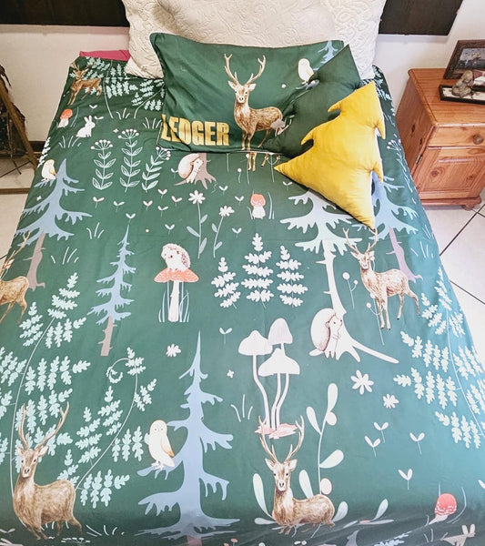 Evergreen Woodlands Deer Big Bedding