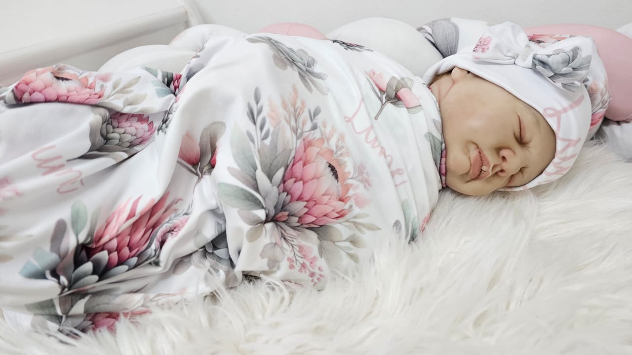 Pretty Peony Swaddle Set