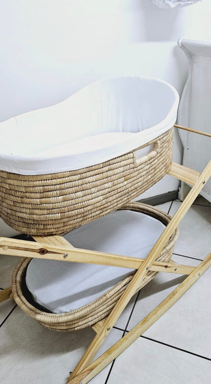 Rattan Wicker Changing Basket with Mattress and Sheet