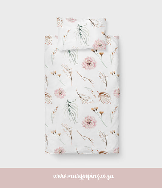 Magnolia Del Big Bedding image 0
