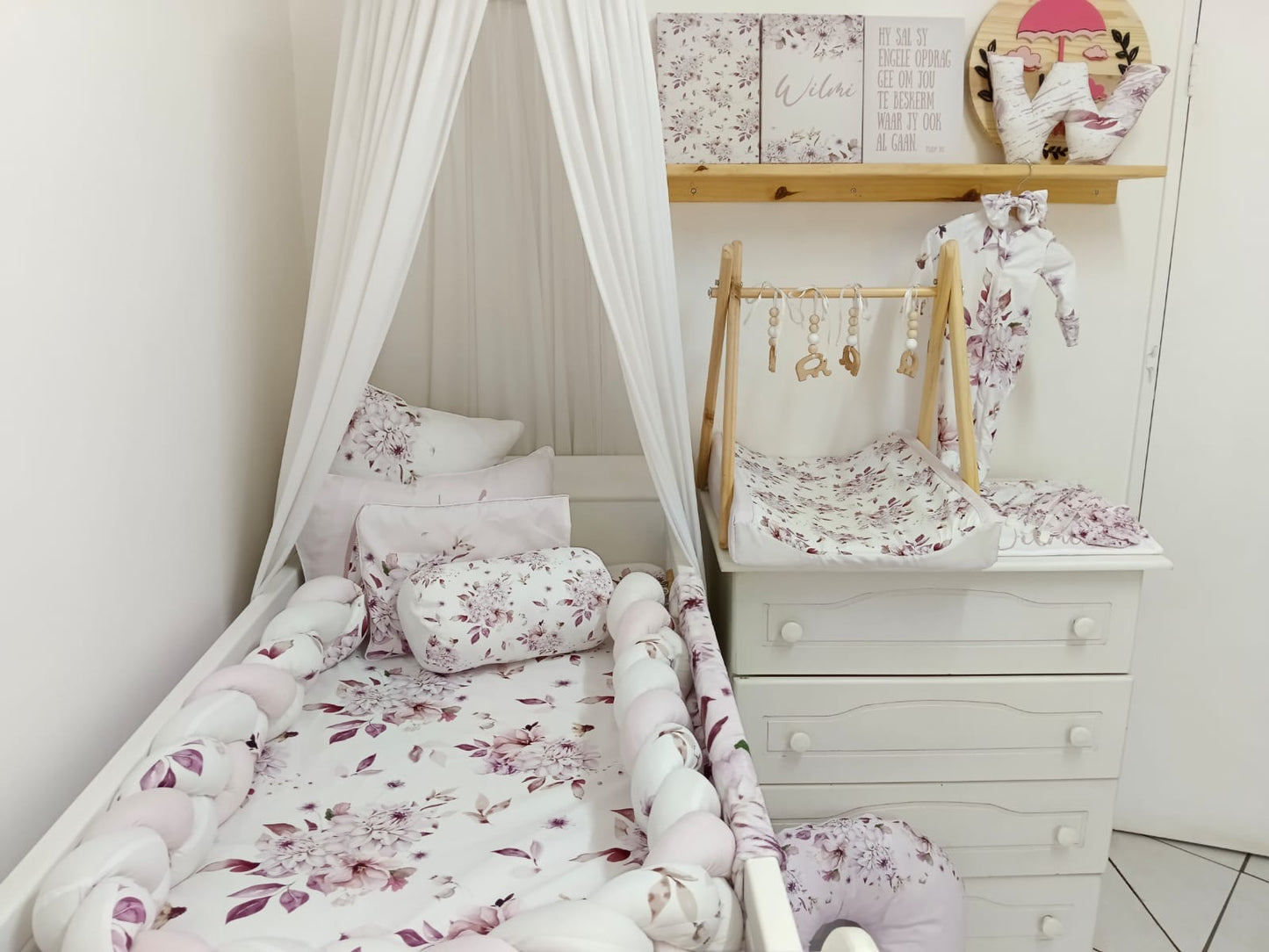 Pretty in Purple Floral Combo Deal