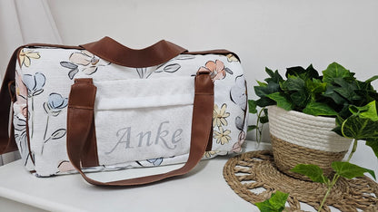 Subtle Blooms Collection Hospital Bag image 4