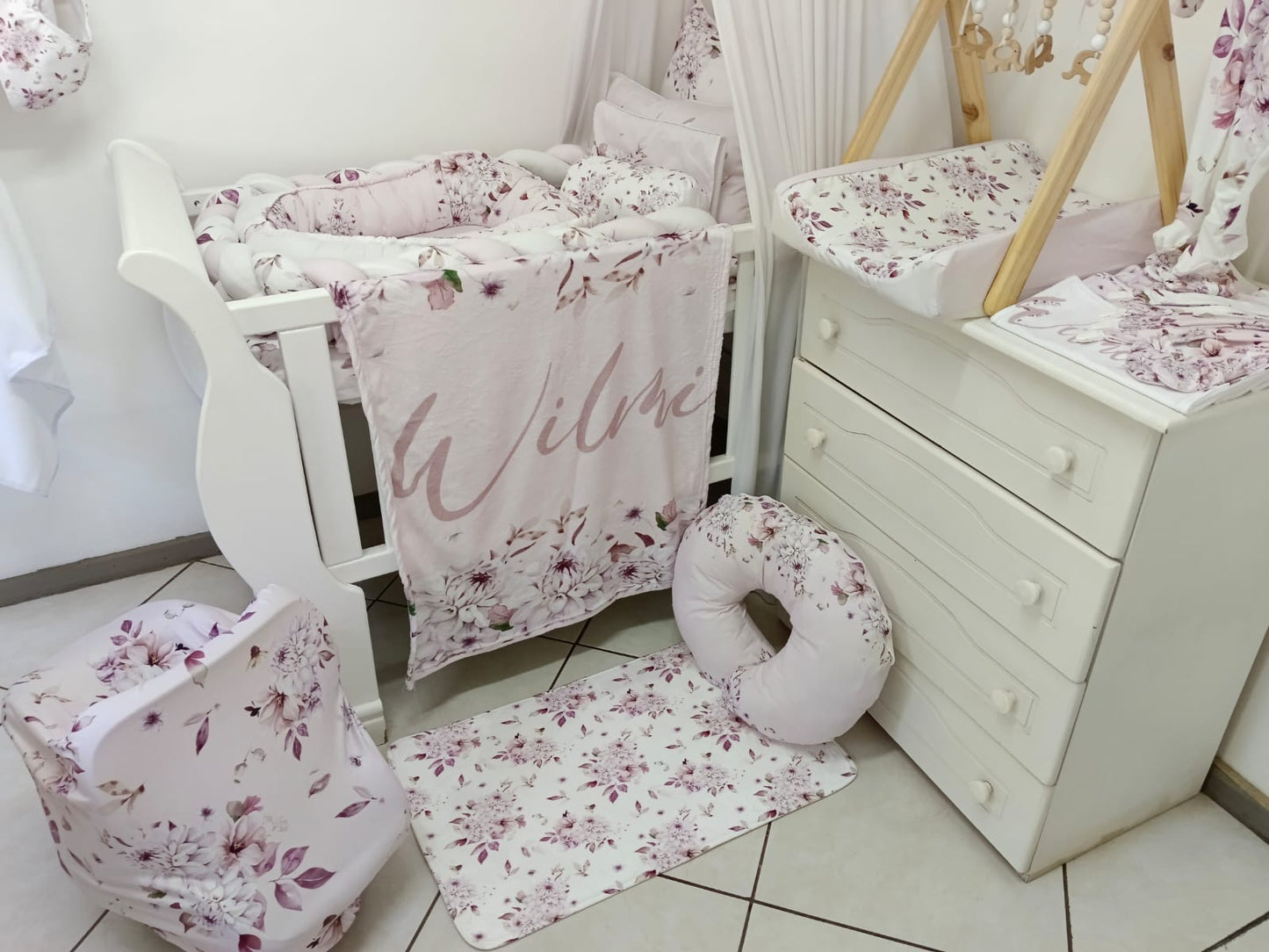 Pretty in Purple Floral Combo Deal