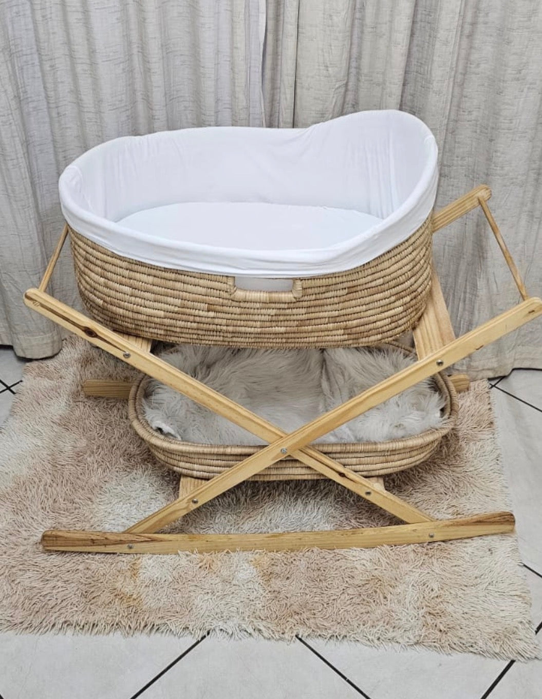 Rattan Moses Basket & Rocking Stand Set