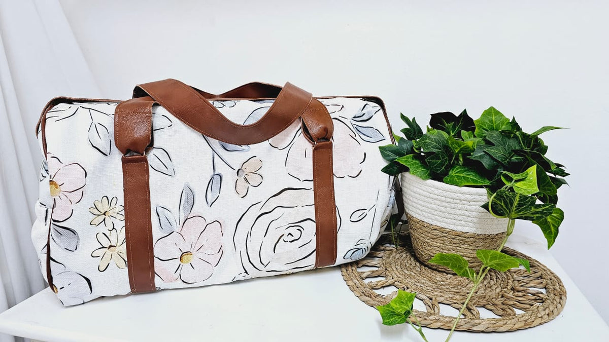 Subtle Blooms Collection Hospital Bag image 2