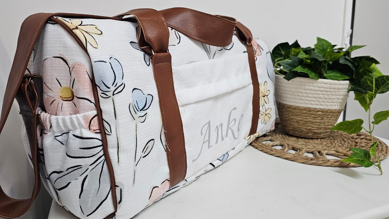 Subtle Blooms Collection Hospital Bag image 3