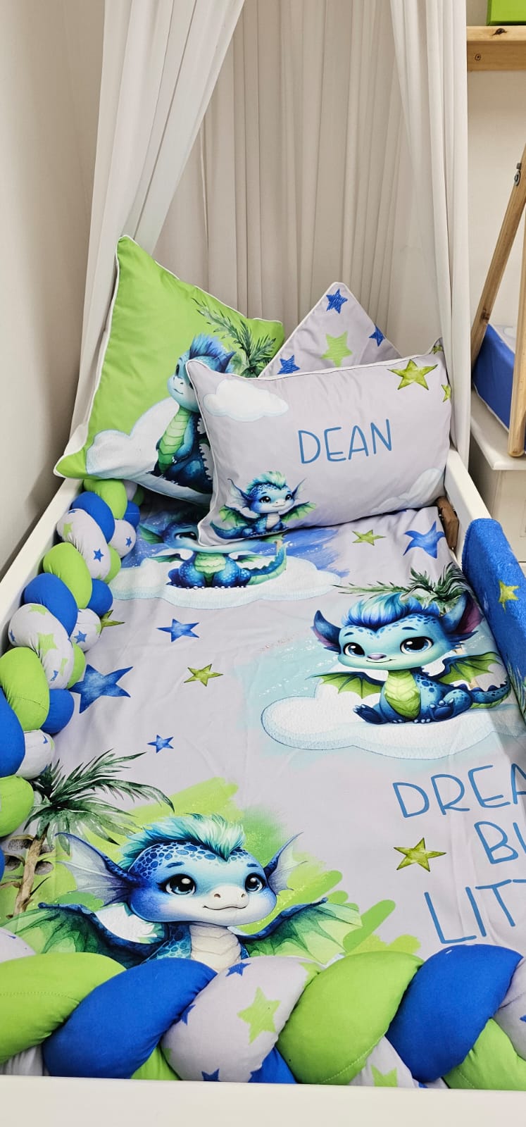 Dreamy Dragon image 2